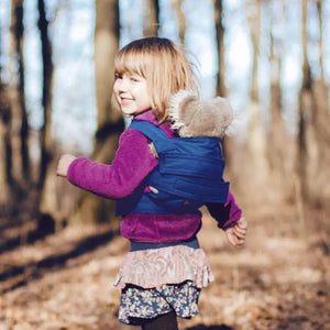 Marsupi Puppentrage im Wald